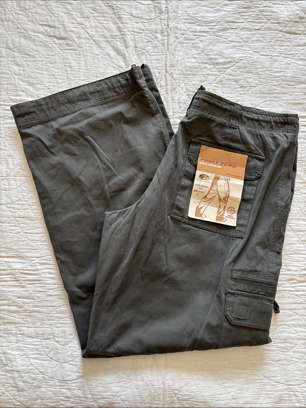 NWT Vintage Point Zero Cargos